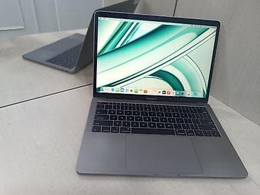 Apple MacBook Pro 13" (A1708), Space Gray - Экран 13.3" Retina