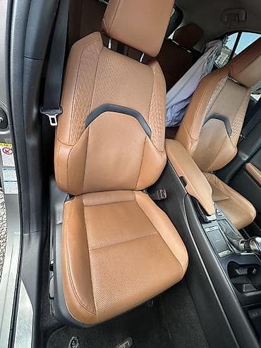 tesla 3: Lexus UX: 2019 г., 2 л, Автомат, Гибрид, Кроссовер — 5