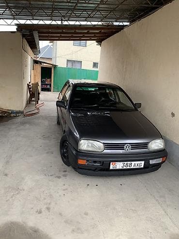 кузов пасат: Volkswagen Golf: 1993 г., 1.8 л, Механика, Бензин, Хэтчбэк — 1