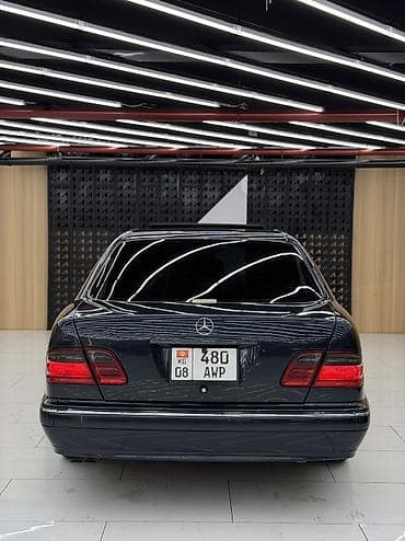 кулиса w210: Mercedes-Benz E-Class: 2001 г., 3.2 л, Автомат, Бензин, Седан — 4