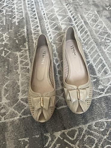 Спорттук бут кийим: Туфли, 35, Verona, Жаңы, түсү - Саргыч боз, Өзү алып кетүү, Акылуу жеткирүү — 2