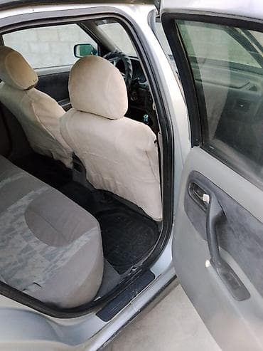 фит приматок: Nissan Primera: 2001 г., 1.8 л, Механика, Лифтбек — 6