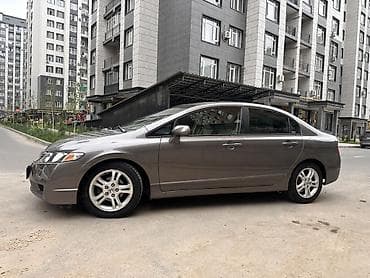 Honda Civic: 2009 г., 1.8 л, Автомат, Бензин, Седан — 3