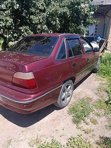 Транспорт: Daewoo Nexia: 2008 г., Механика, Бензин, Седан — 9