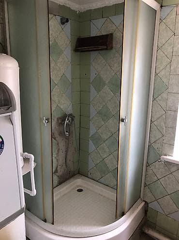 жайыл: 20 м², 1 бөлмө, Унаа токтотуучу жай, Забор, тосулган — 3