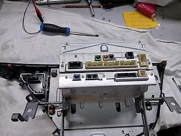 магнитола авто: Toyota camry 70 штатная магнитола JBL.с климат контролем.всё отлично — 2