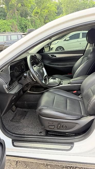 2020: Hyundai Grandeur: 2020 г., Автомат, Бензин, Седан — 10