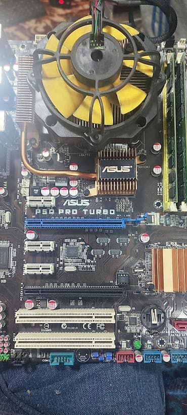 microsoft ноутбук: Core 2 quad 2.4 гц 8g raam twinMOS редкая и что же время мощная — 1