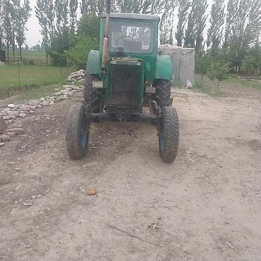 ауман тягач: Трактор колесный с кабиной Описание: - Классический — 4