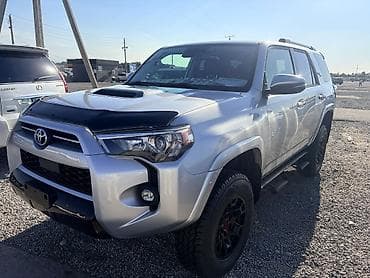 утопленник: Toyota 4Runner: 2020 г., 4 л, Автомат, Бензин — 2