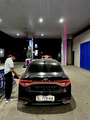 Hyundai Grandeur: 2019 г., 2.4 л, Автомат, Бензин, Седан