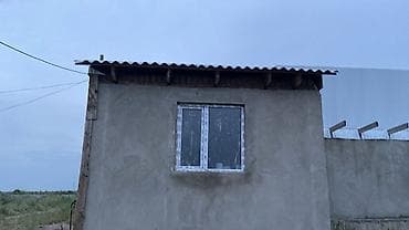 Дом и сад: Небольшое одноэтажное строение из блока/самана с наружной штукатуркой — 1