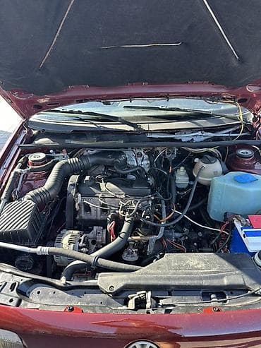 Транспорт: Volkswagen Passat Variant: 1992 г., 1.8 л, Механика, Бензин, Универсал — 8