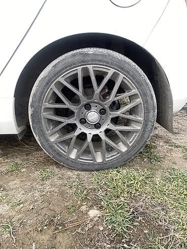 shevralet spark: Литые Диски R 16 Momo, отверстий - 5 — 1