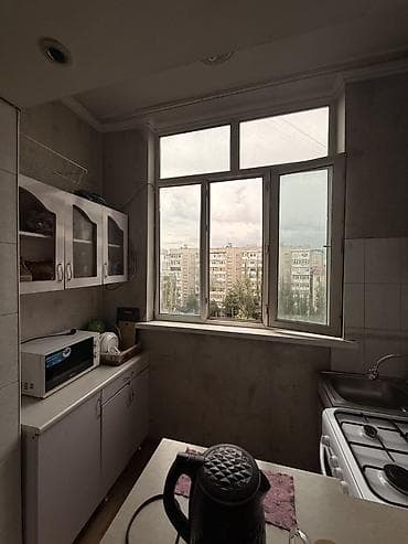 Батирлер: 3 бөлмө, 62 м², Цум 105-серия, 8 кабат, Ремонт талап кылынат — 2