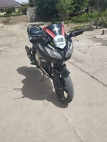 мотор скутер: Мотоцикл спорт-турист Kawasaki Ninja (стайлинг с гоночными стикерами — 5