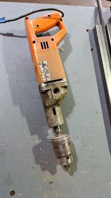 дрель электрический: Мощная электродрель с боковой рукояткой производство СССР Описание: - — 3