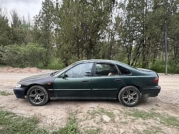 Honda Accord: 1998 г., 1.8 л, Механика, Бензин, Седан