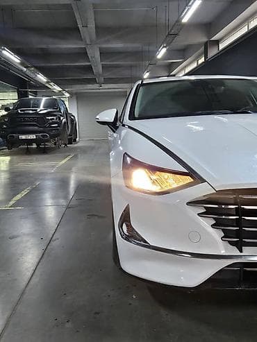 Hyundai Sonata: 2021 г., 2 л, Автомат, Газ, Седан — 10