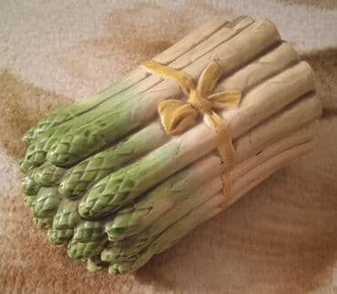 монеты разных стран: Продаю раритетные шкатулки времён СССР и фарфоровую маслёнку времён — 10