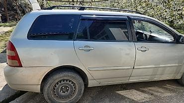 авто сатуу: Toyota Corolla: 2002 г., 1.6 л, Кол менен иштөөчү, Бензин, Универсал — 1