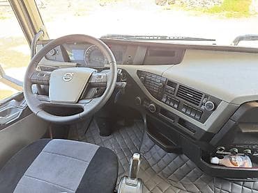 Volvo: Тягач, Volvo, 2015 г., Без прицепа — 6