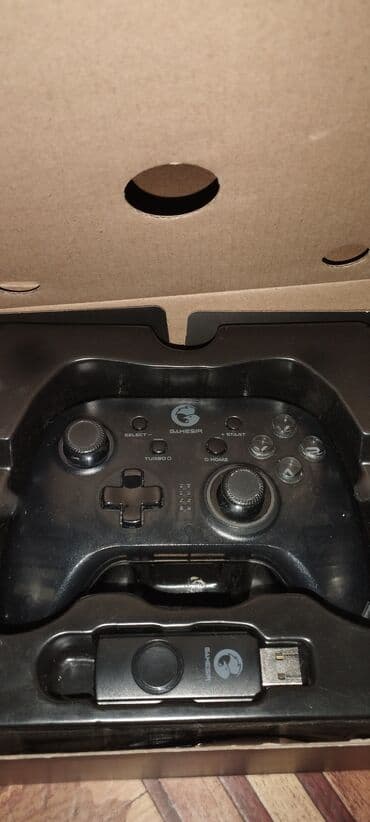 Продаю Геймпад