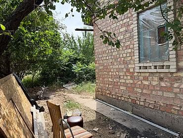 Недвижимость: Дачный участок с кирпичным домиком находится Сокулук Кызыл туу,село — 5