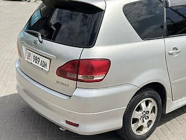 sprinter 2 7: Toyota Ipsum: 2003 г., 2.4 л, Автомат, Бензин, Минивэн — 3