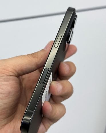 iphone 13mini: IPhone 16 Pro, Б/у, 128 ГБ, Black Titanium, Защитное стекло, Чехол, Коробка, В рассрочку, 100 % — 8