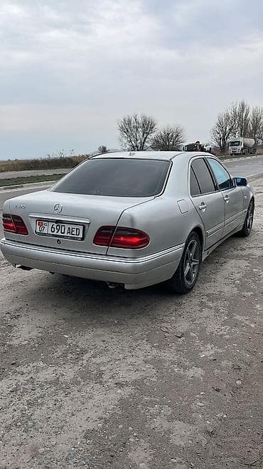 mers 212: Mercedes-Benz E-Class: 1998 г., 3.2 л, Автомат, Бензин, Седан — 2