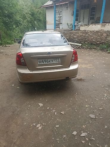 Транспорт: Chevrolet Lacetti: 2006 г., 1.6 л, Кол менен иштөөчү, Бензин, Седан — 3