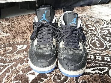 Мужские кроссовки, 40, Air Jordan, Б/у, цвет - Черный — 1
