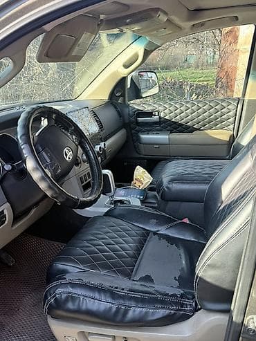 su 7: Toyota Sequoia: 2008 г., 5.7 л, Автомат, Газ, Внедорожник — 5