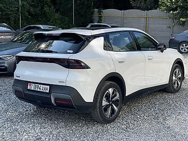 jetour x70 plus: Changan Qiyuan Q05: 2026 г., Автомат, Электромобиль, Кроссовер — 4