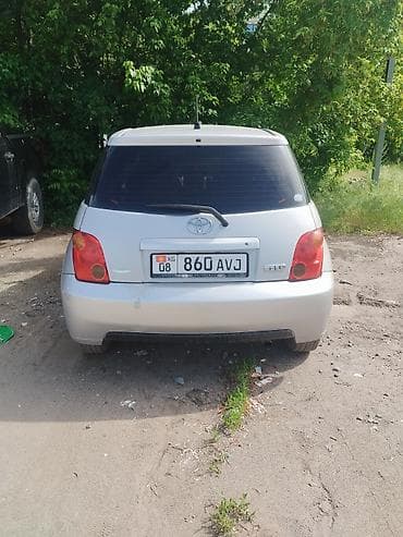 platz vitz: Toyota Ist: 2004 г., 1.3 л, Автомат, Бензин, Хэтчбэк — 5