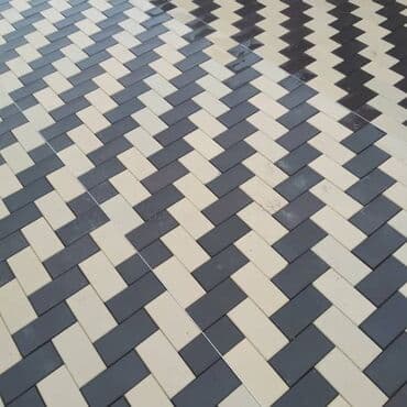 брусчатка бишкек цена: Укладка брусчатка любой сложности укладка брусчатка, устантовка — 12