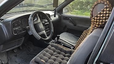 Унаа сатуу: Volkswagen Passat: 1991 г., 1.8 л, Кол менен иштөөчү, Бензин, Седан — 5