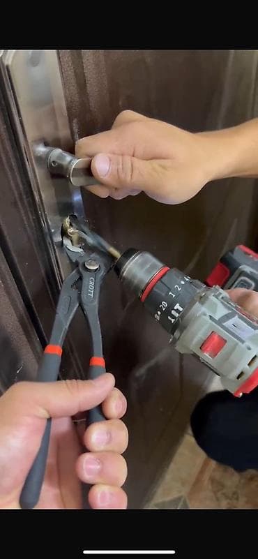 кровля крыш работа: Замок: Установка, Бесплатный выезд — 7