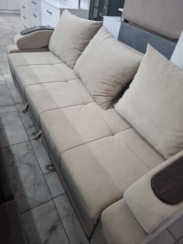 Прямой диван, Новый, Трехместный