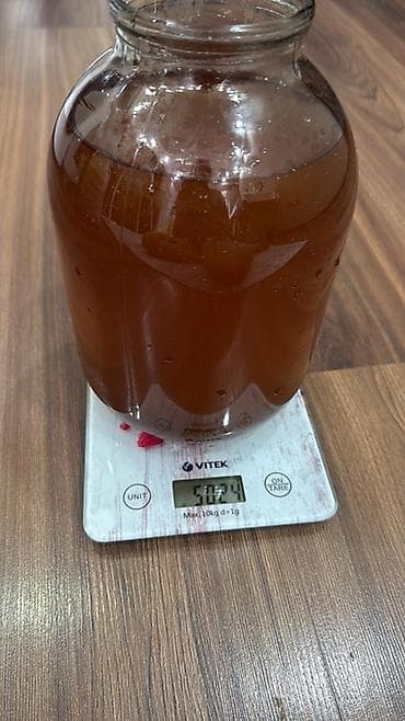 банки для меда оптом: Мёд натуральный, жидкий, янтарного цвета. Разлит в тару разного — 3