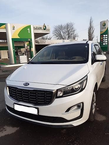 пинин ио: Kia Carnival: 2018 г., 2.2 л, Автомат, Дизель, Универсал — 1