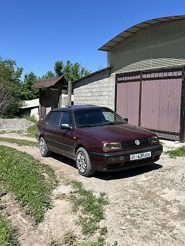 volk rays: Volkswagen Vento: 1992 г., 1.8 л, Механика, Бензин, Седан — 2