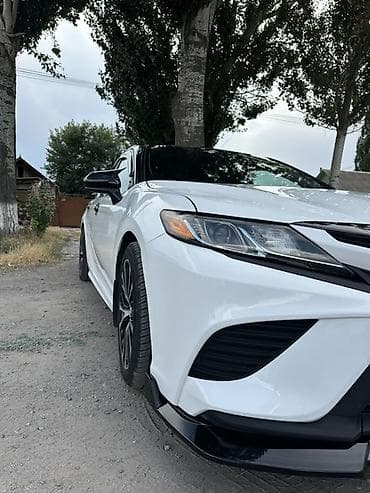 Транспорт: Toyota Camry: 2018 г., 2.5 л, Автомат, Бензин, Седан — 8