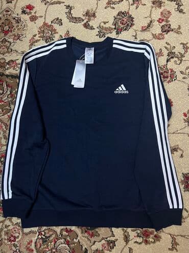 Продаю толстовку Адидас размер L, привезли с Америки США
