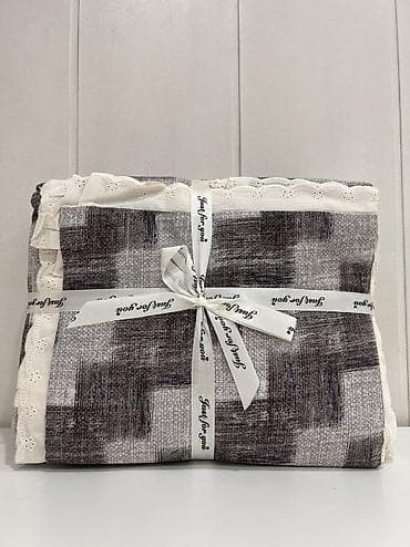 Комплекты постельного белья: Постельное белье — 1