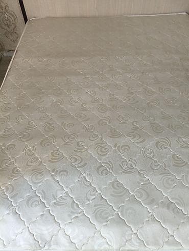 Тепкичтер жана комплекттер: Эки кишилик керебет, Колдонулган, Матрасы бар, узуну - 200 см — 7