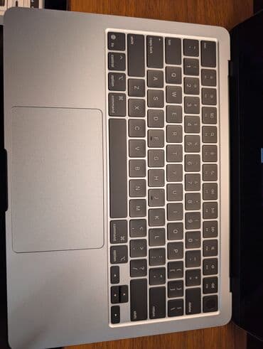 мышка для макбука: Ультрабук, Apple, 16 ГБ ОЗУ, Apple M4, 13.5 ", Б/у, Для несложных задач, память SSD — 7