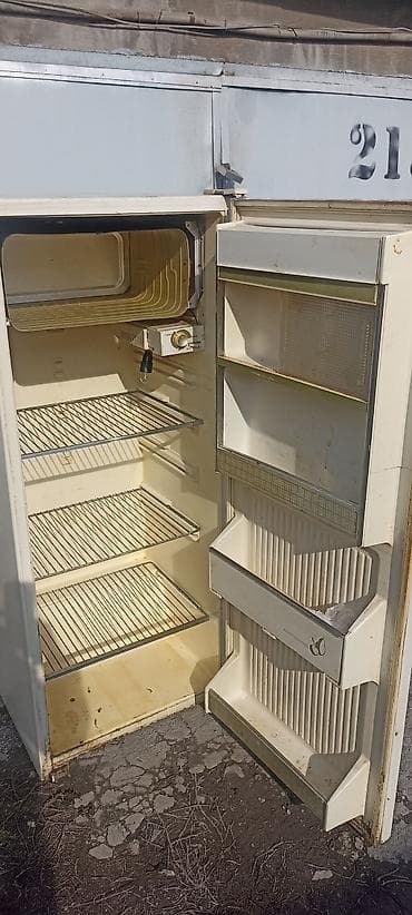 iphone 70: Холодильник Минск 11на запчастибез компрессорацена 500 сом — 2