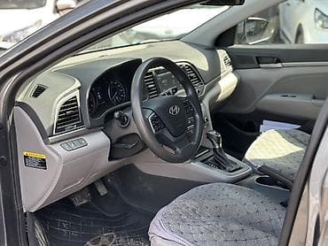 хюндай элантра 3: Hyundai Elantra: 2018 г., Седан — 9
